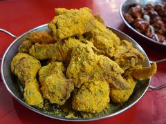 -BHC炸鸡(明洞总店)