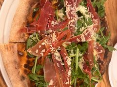 -城市大道红炉披萨烘焙坊