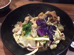 -万记麻辣烫国展总店