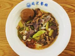 -同济大学本部学苑饮食广场