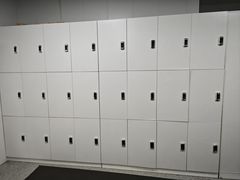 -鲸灵公元游泳中心