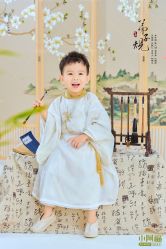 -小阿福儿童摄影(光谷时代广场店)