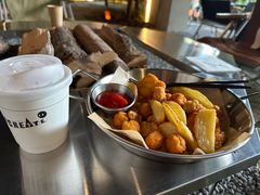 -J Create城市露营咖啡·简餐·宠物(上海动物园店)