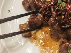 -隆江大酒店(雯婕商务楼店)