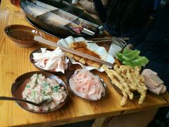 -岗上渣渣老火锅(两路口店)