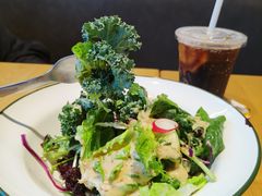 -乐凯撒披萨(国威电子商务大厦店)