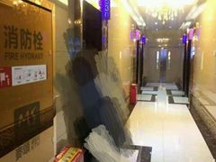 -唱吧麦颂KTV(东胜港悦广场店)