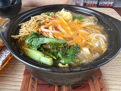 -傣家妹子过桥米线(一号店)