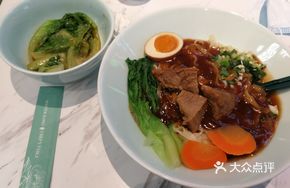 Secret Sauce Beef Noodles