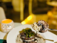-Oasis Bar & Grill