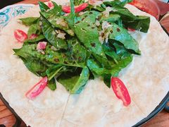 菠菜培根披萨-I HOLIC艾豪丽披萨(KKone店)