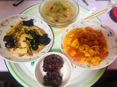 -爱的果实月嫂育婴师(世纪东方店)