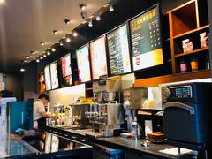 -星巴克(杭州湖滨银泰E区店)