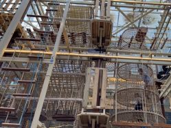 -PIPIKINGDOM皮皮王国欢乐号(欢乐海岸购物中心店)