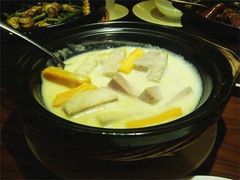 -汤城小厨•粤菜•靓汤(苏州街店)