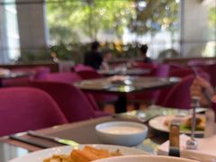 -飨食汇全日制餐厅·昆山皇冠假日酒店(九方店)