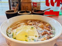 -矮子粉店1985·长沙米粉(湘春路店)