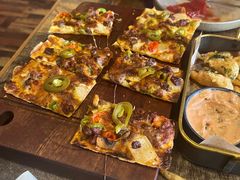 -HIGH FIVE哈福手工汉堡(桂林路店)