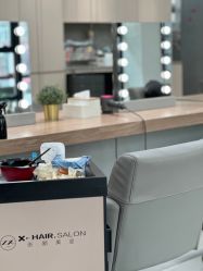 -Z.X HAIR SALON张新美业