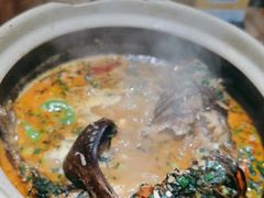 -吃饭皇帝大土家民族菜(正大广场店)