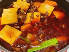 -丁里羊肉小镇(天鹅湖总店)
