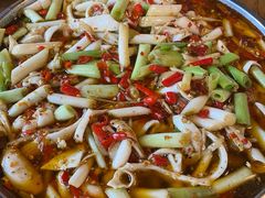 -邱金小炒·30 年盐帮江湖菜(自贡店)