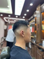 -贝勒爷专业男发