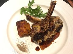 -恰餐厅及酒吧 CHAR Bar & Grill (北京丽都皇冠假日店)