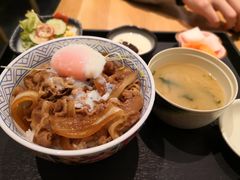 -牛気·越光米牛肉饭(水游城店)