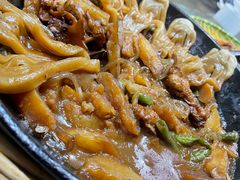 溜达鸡•铁锅粘卷子-海碗油泼面·八次方·水库鱼·粘卷子(平谷店)