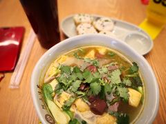 咖喱鸭血粉丝汤-阿三生煎(正弘城店)
