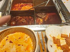 -海底捞火锅(关山保利店)