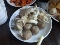 -海吃海喝海鲜烤肉餐厅