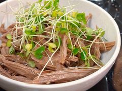 香椿苗拌黑腐竹-老太原菜馆(中正天街店)