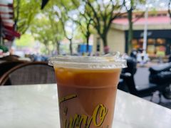 -TIMO COFFEE 阿拉校园面包
