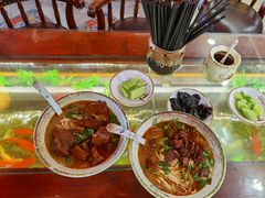 -金杨拉面王小吃面馆·牛三宝面·红烧牛肉粉