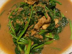 沙茶酱牛肉菠菜-雷泰泰台式胡椒虾(滨江金铂湾店)