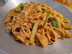 -荷塘秋月·本帮江浙菜(国权路店)