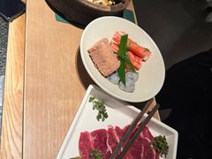 -三出山火锅(南京万象天地店)