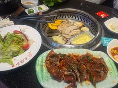 -木槿花韩式炭烤·熟成肉工坊(孙文东路店)