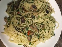 -HIGH FIVE哈福手工汉堡(桂林路店)