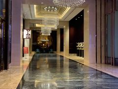 -成都保利公园皇冠假日酒店(熊猫基地店)