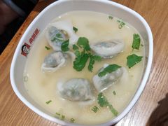 -南城香·饭香串香馄饨香(花园北路店)