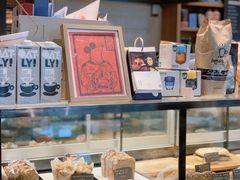 面包甜点陈列柜-Jamaicablue Coffeeshop(中央广场店)