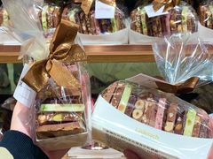 -Laderach 莱德拉(上海环贸iapm店)