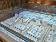-华夏典当行(四通桥店)