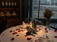 -MONICH牛排融合餐厅(和义大道购物中心店)