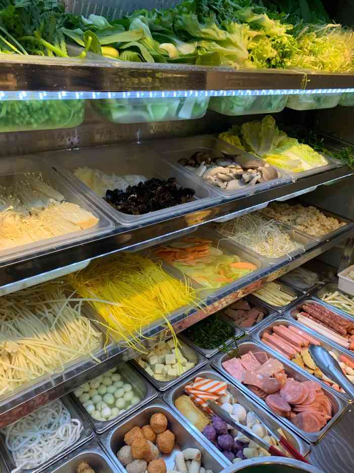 鸿兴源麻辣烫(大连分店)-"同事推荐的一家小店.他家是专门经营麻辣烫.