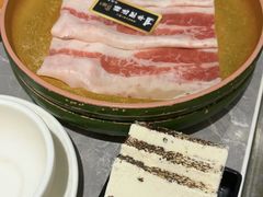 -一绪に寿喜烧自助(世茂广场店)