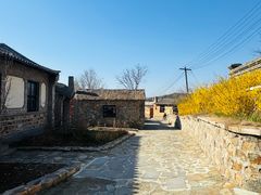 -清风小镇闯关东影视基地